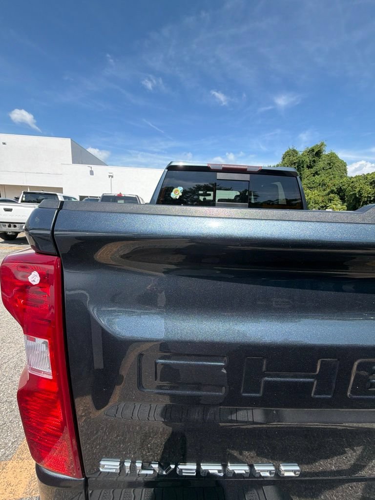 Used 2020 Chevrolet Silverado 1500 LT w/ All-Star Edition AWD/4WD image 10