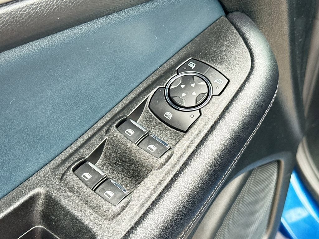 Used 2022 Ford Edge SEL w/ Sport Appearance Package image 14