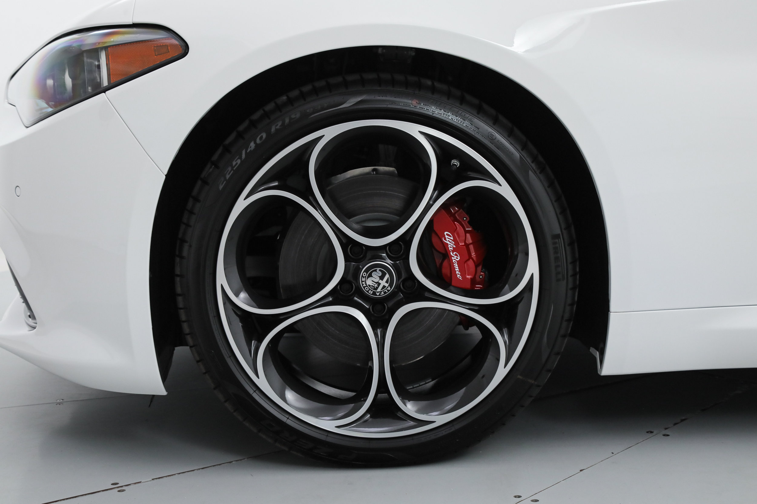New 2026 Alfa Romeo Giulia w/ Driving Assist Package RWD image 19