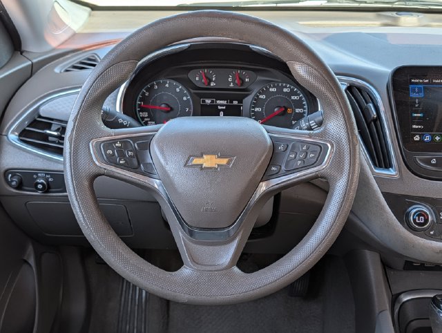 Used 2019 Chevrolet Malibu LT FWD image 13