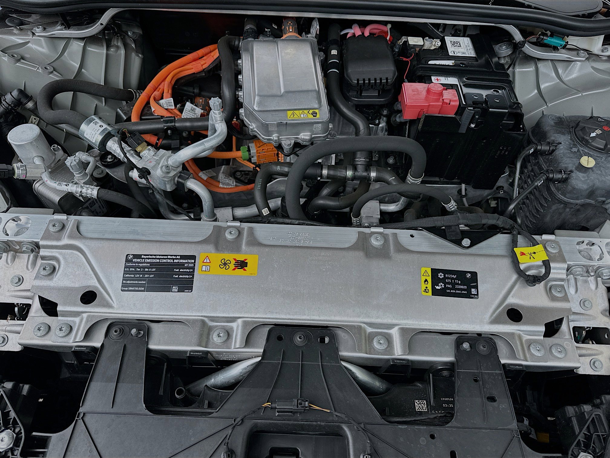 Certified 2025 BMW iX xDrive50 image 34