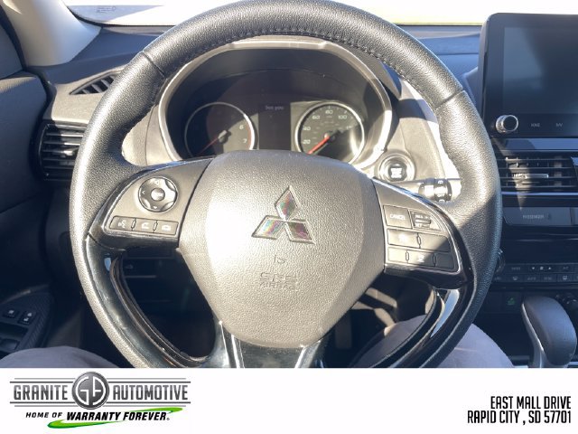 Used 2025 Mitsubishi Eclipse Cross SEL AWD/4WD image 15