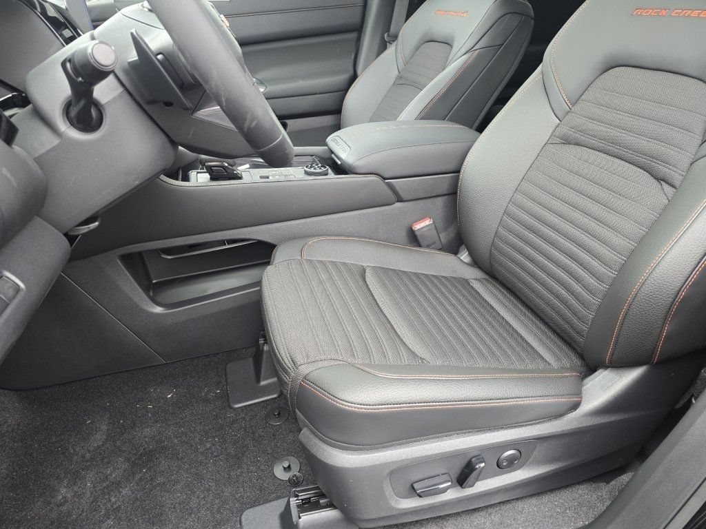 New 2026 Nissan Pathfinder Rock Creek w/ Rock Creek Premium Package AWD/4WD image 15