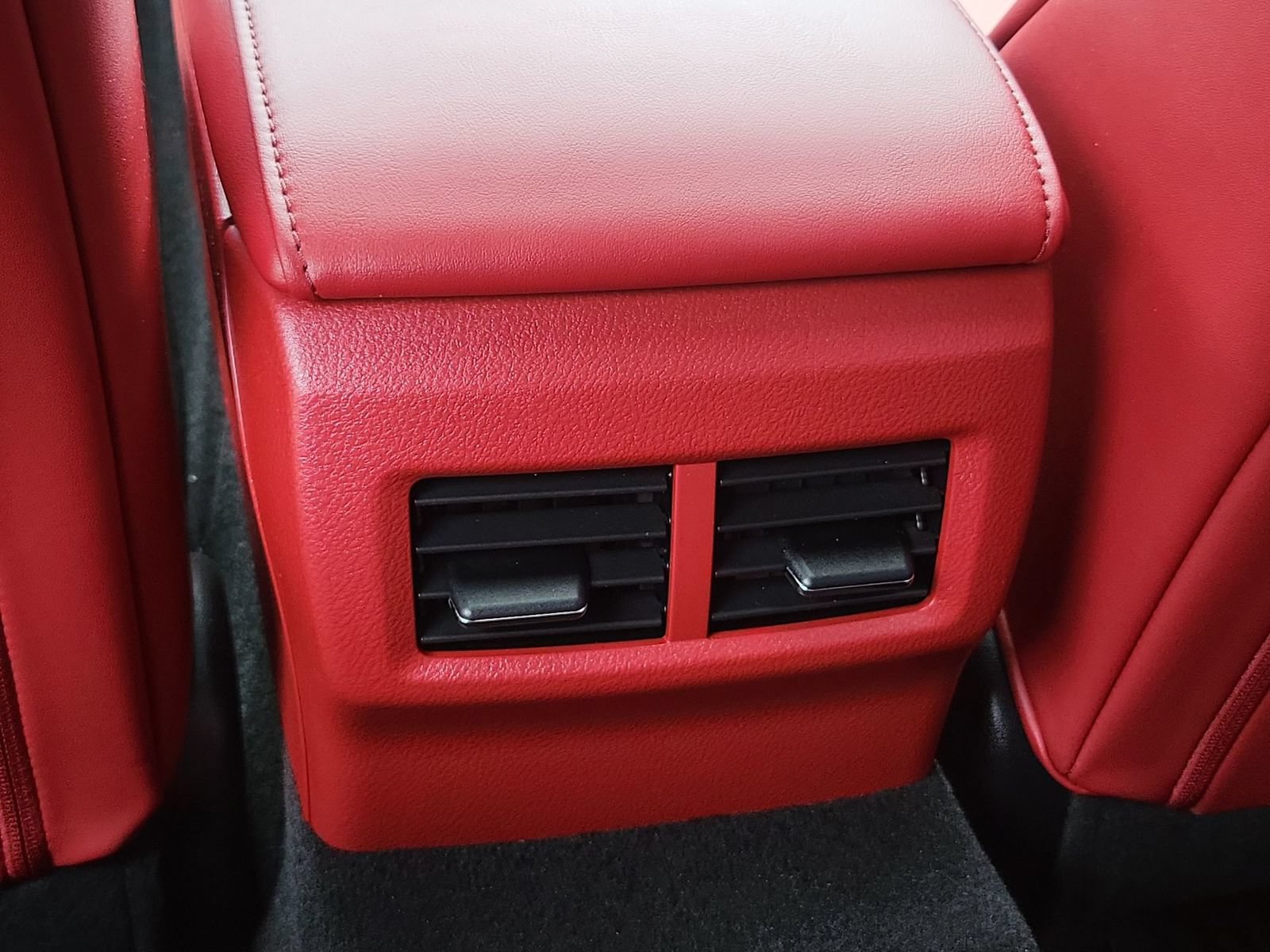 Used 2023 Lexus IS 350 F Sport RWD image 22