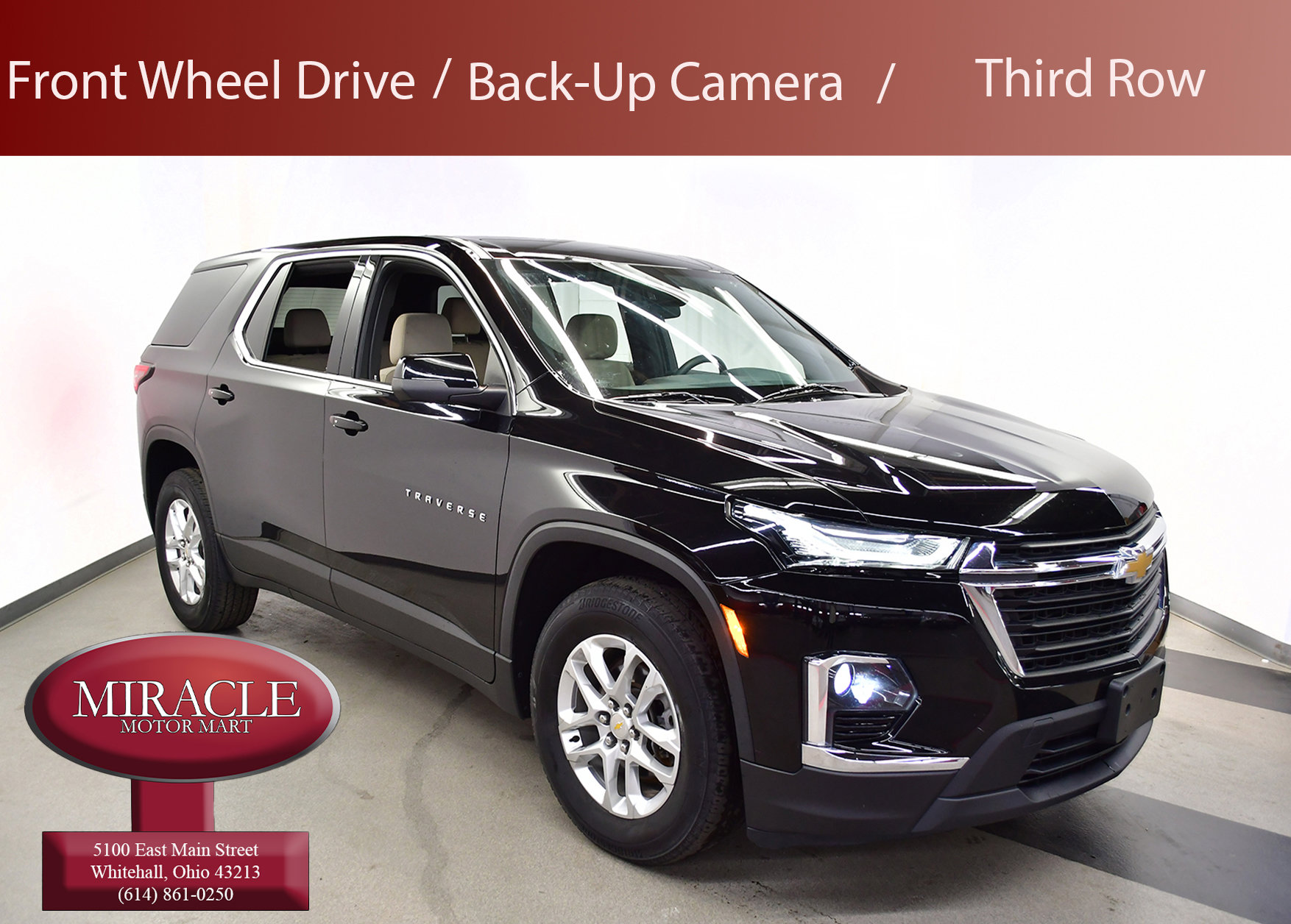 Used 2023 Chevrolet Traverse LS FWD image 1