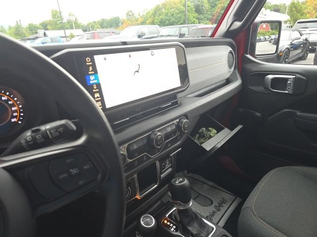 Used 2024 Jeep Wrangler Sport AWD/4WD image 24