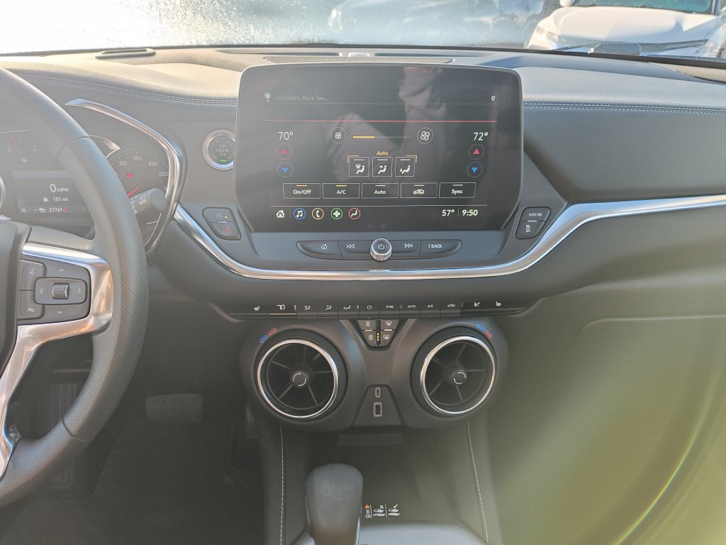Used 2024 Chevrolet Blazer LT w/ Convenience Package FWD image 21