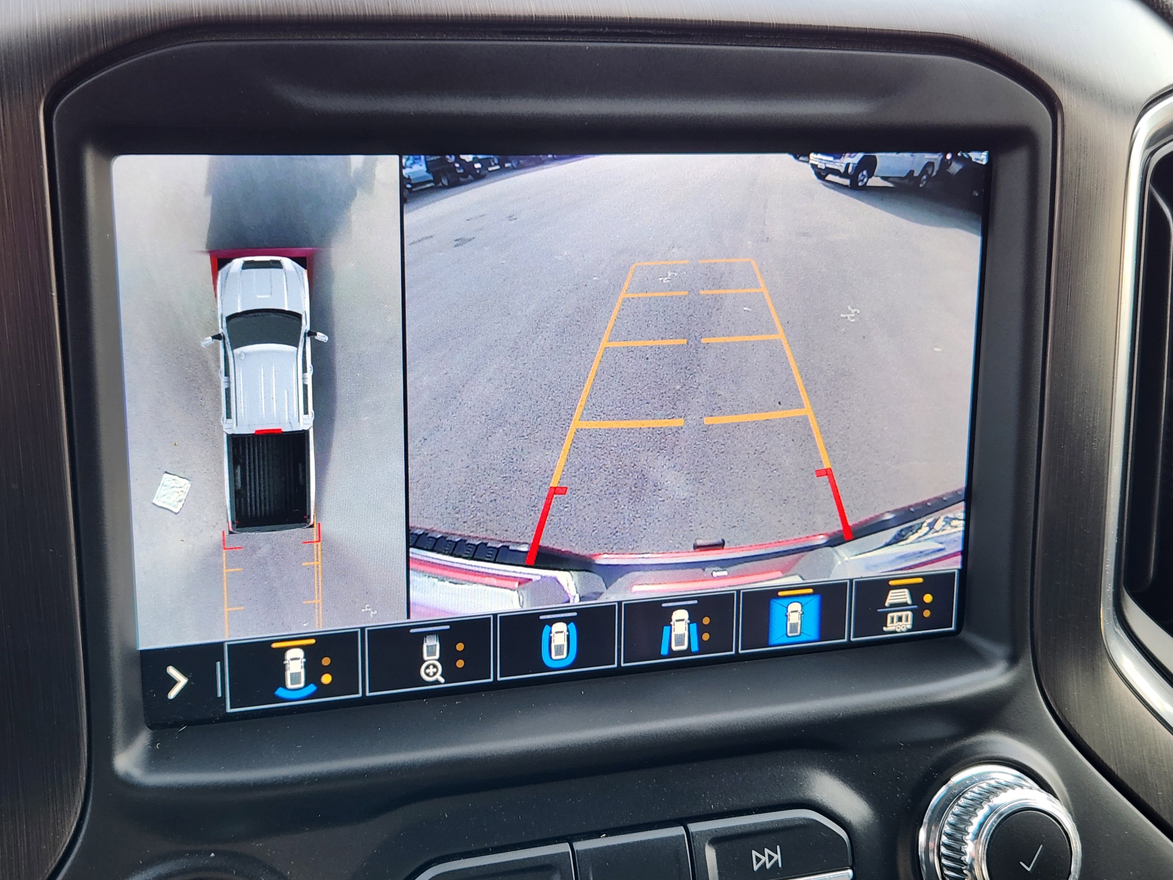 Certified 2022 GMC Sierra 2500 AT4 w/ AT4 Preferred Package image 11