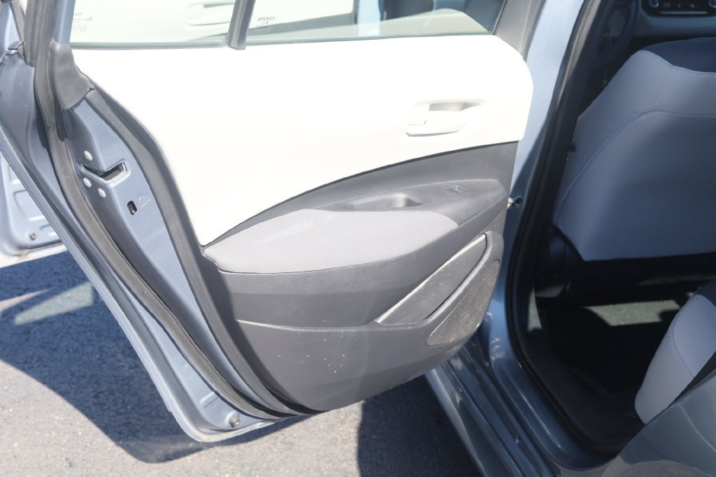 Used 2024 Toyota Corolla LE FWD image 29