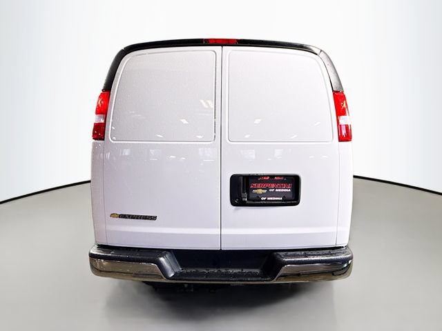 New 2025 Chevrolet Express 2500 w/ Driver Convenience Package RWD image 7