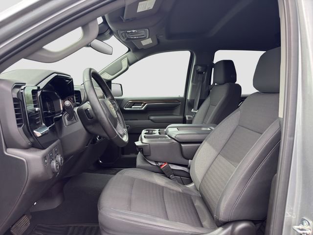 Used 2024 Chevrolet Silverado 1500 LT image 9