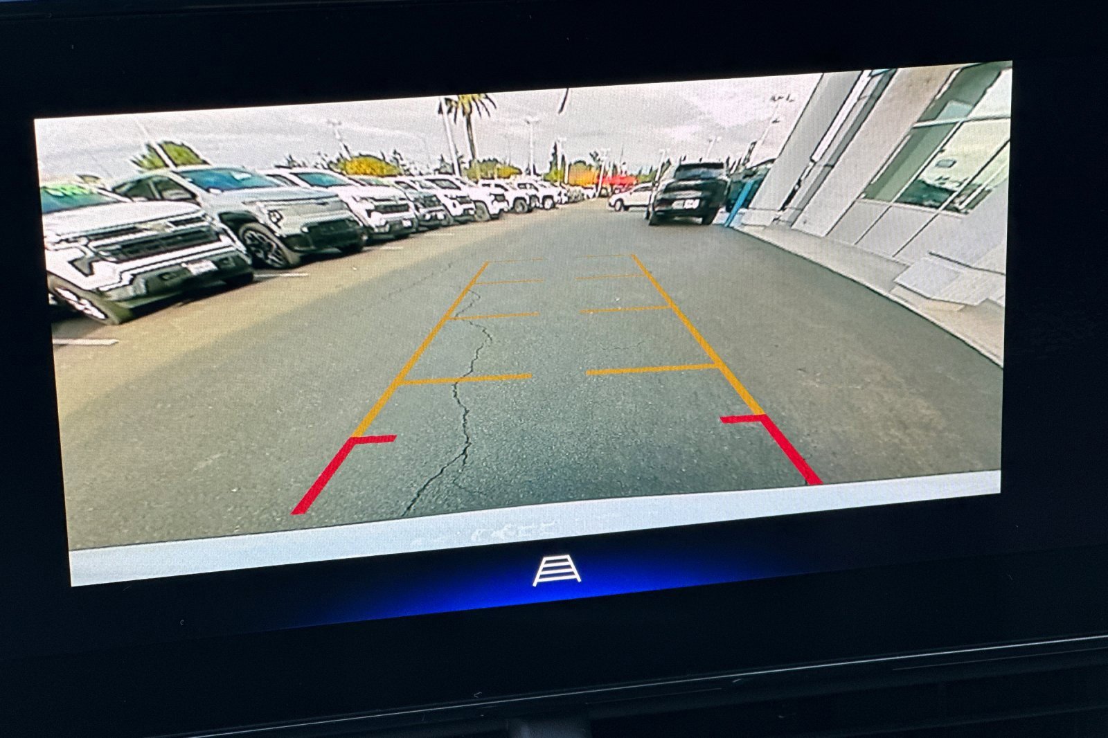 Used 2025 Chevrolet Trax RS w/ Driver Confidence Package image 28