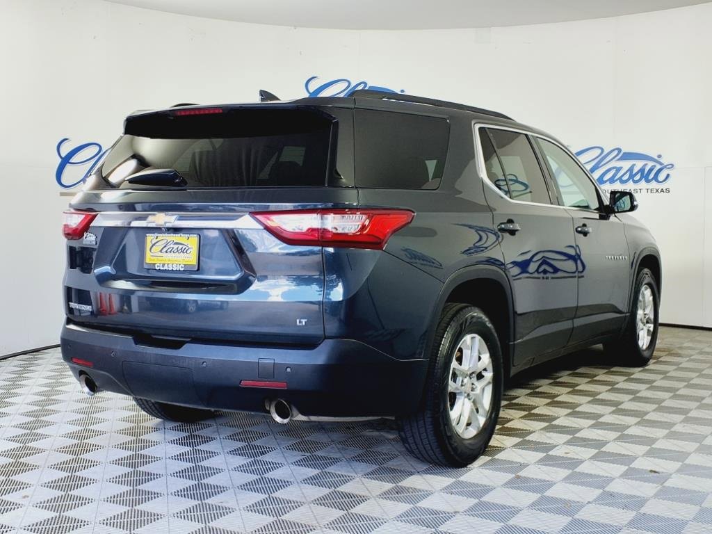 Used 2020 Chevrolet Traverse LT image 25