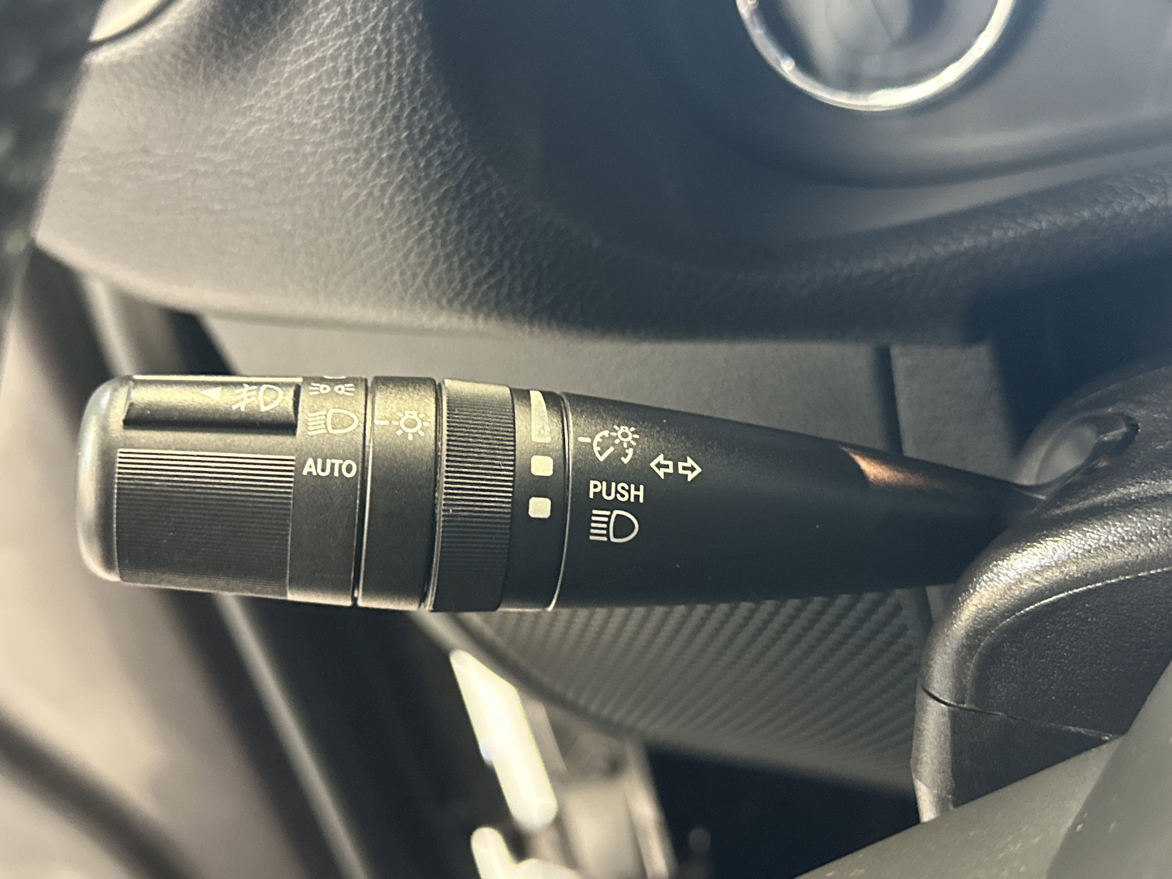 Used 2016 Jeep Wrangler Unlimited Sahara w/ Dual Top Group image 29