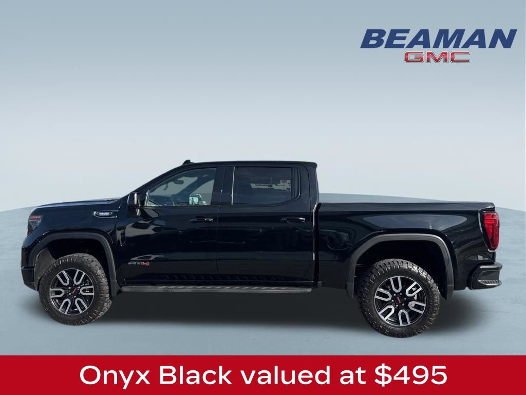 Used 2024 GMC Sierra 1500 AT4 w/ Technology Package AWD/4WD image 4