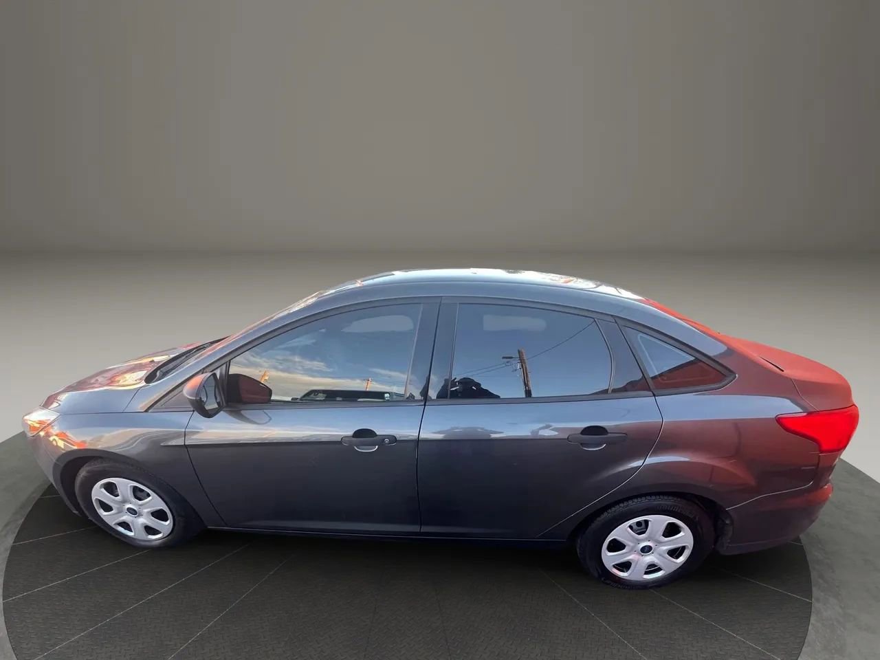 Used 2018 Ford Focus S image 8