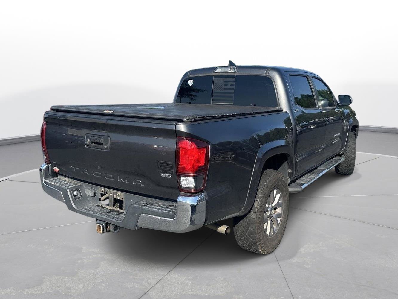 Used 2019 Toyota Tacoma SR5 RWD image 6