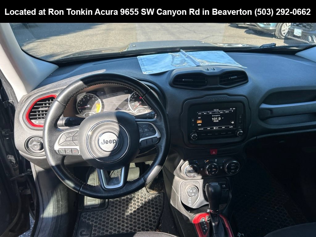 Used 2016 Jeep Renegade Trailhawk AWD/4WD image 8
