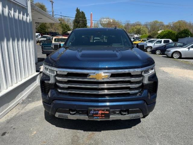Used 2023 Chevrolet Silverado 1500 High Country w/ High Country Premium Package AWD/4WD image 16