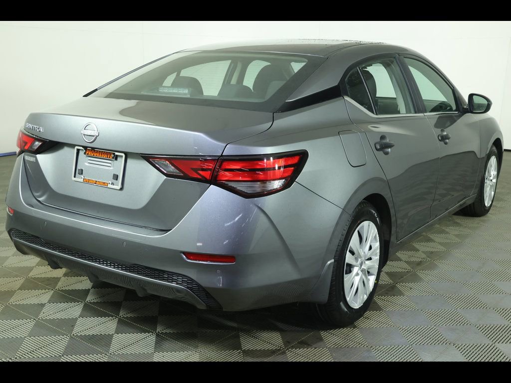 Used 2025 Nissan Sentra S image 14