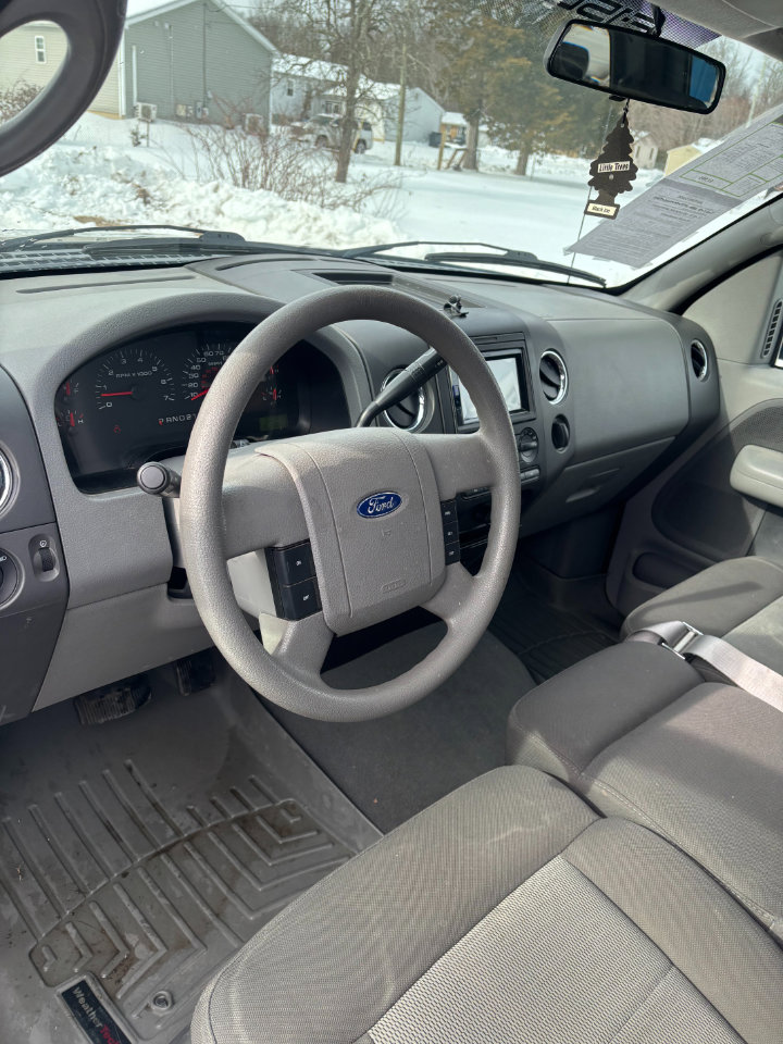 Used 2006 Ford F150 XLT image 17