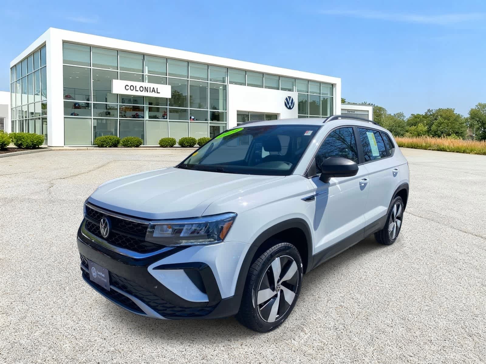 Certified 2024 Volkswagen Taos S AWD/4WD image 1