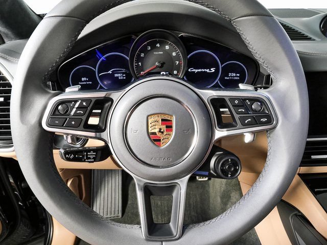 Certified 2023 Porsche Cayenne S AWD/4WD image 10