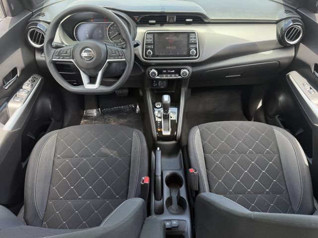 Used 2018 Nissan Kicks SV w/ Exterior Package FWD image 11