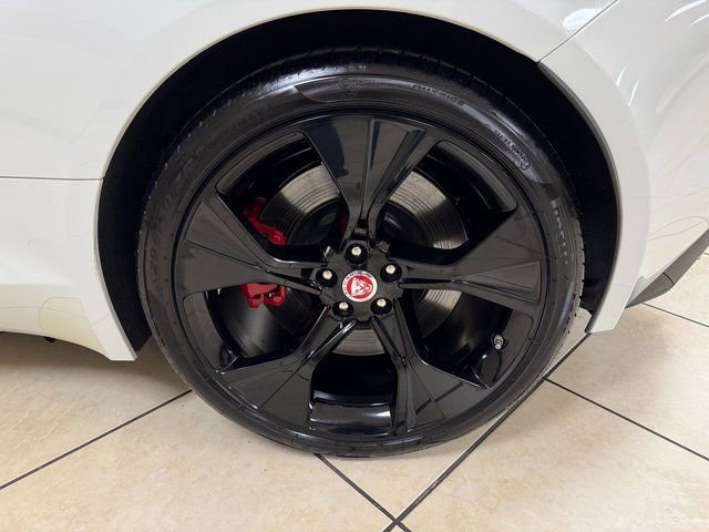 Used 2023 Jaguar F-TYPE Coupe image 24