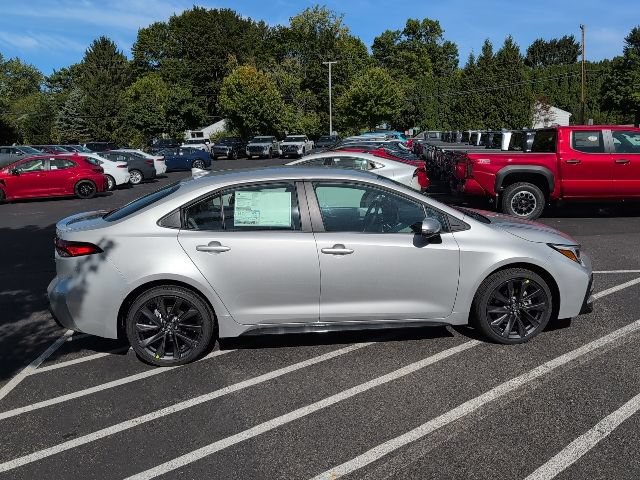 New 2026 Toyota Corolla SE FWD image 2