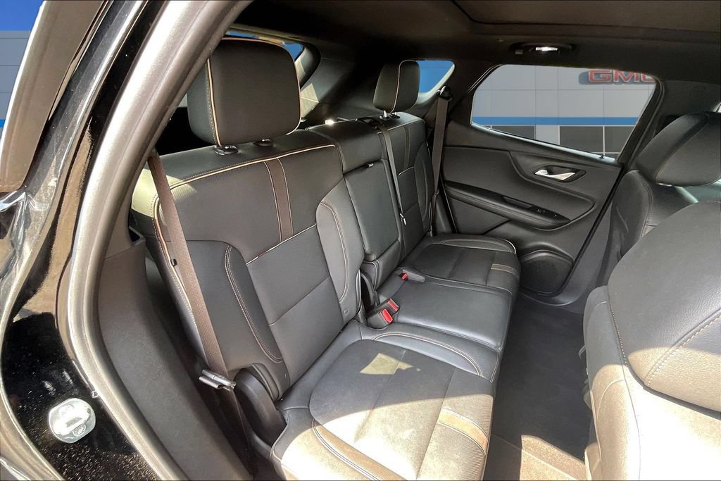 Used 2022 Chevrolet Blazer Premier w/ Enhanced Convenience Package AWD/4WD image 25