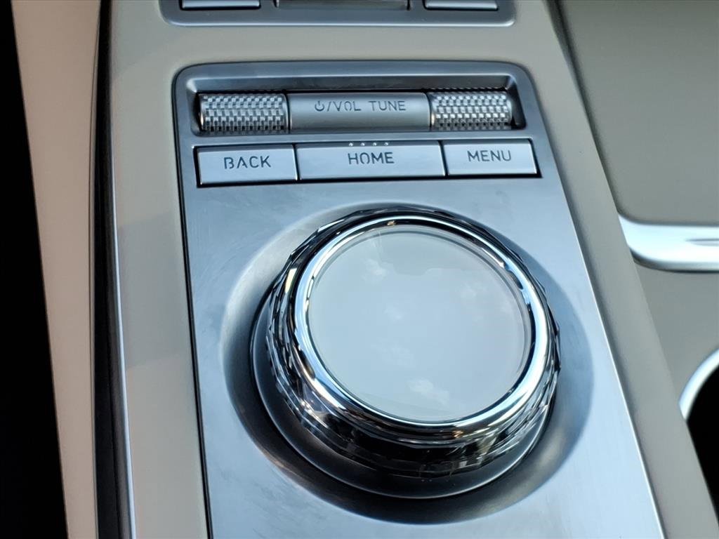 Used 2024 Genesis GV70 2.5T w/ Select Package image 23