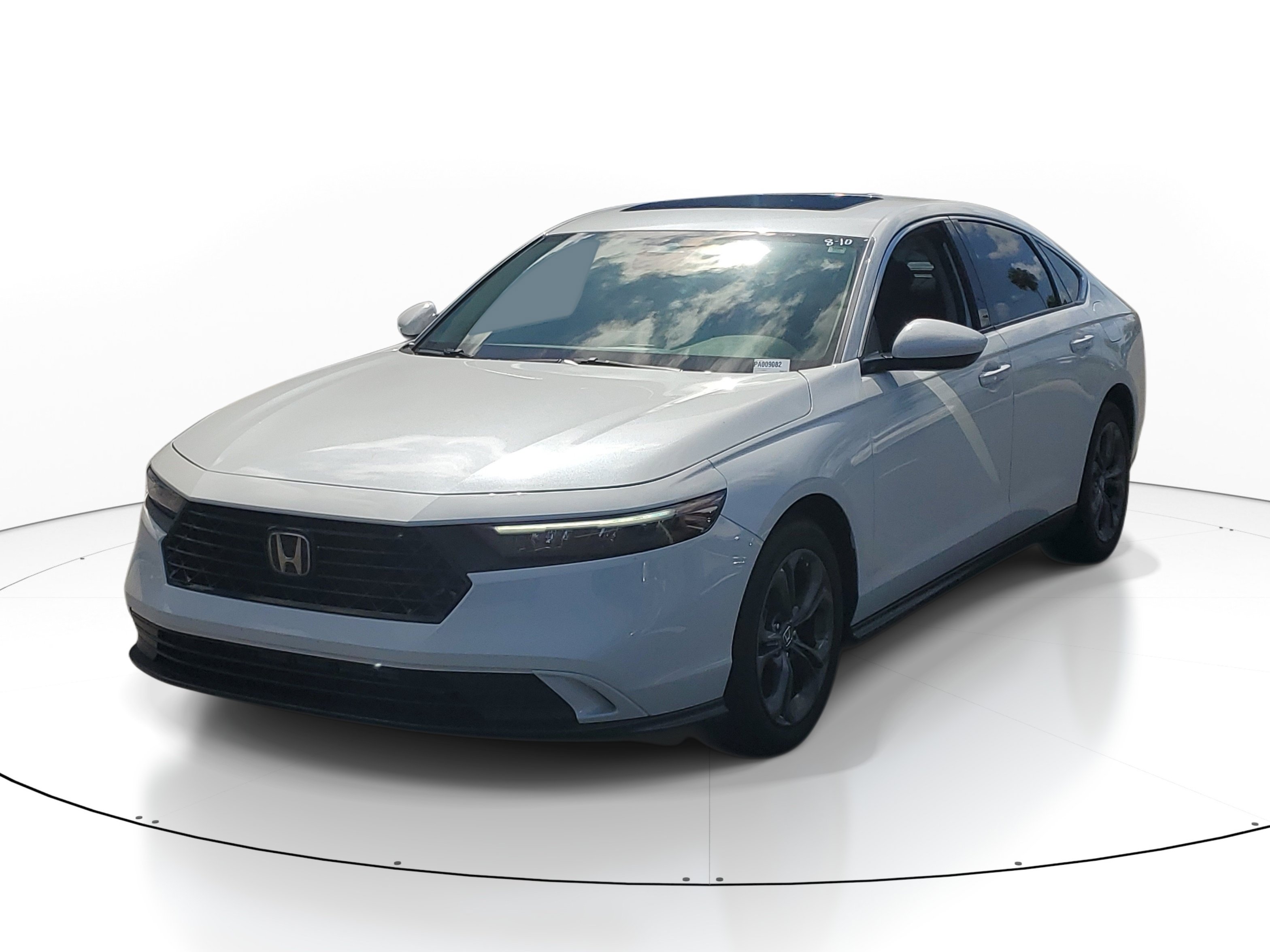 Used 2023 Honda Accord EX image 3
