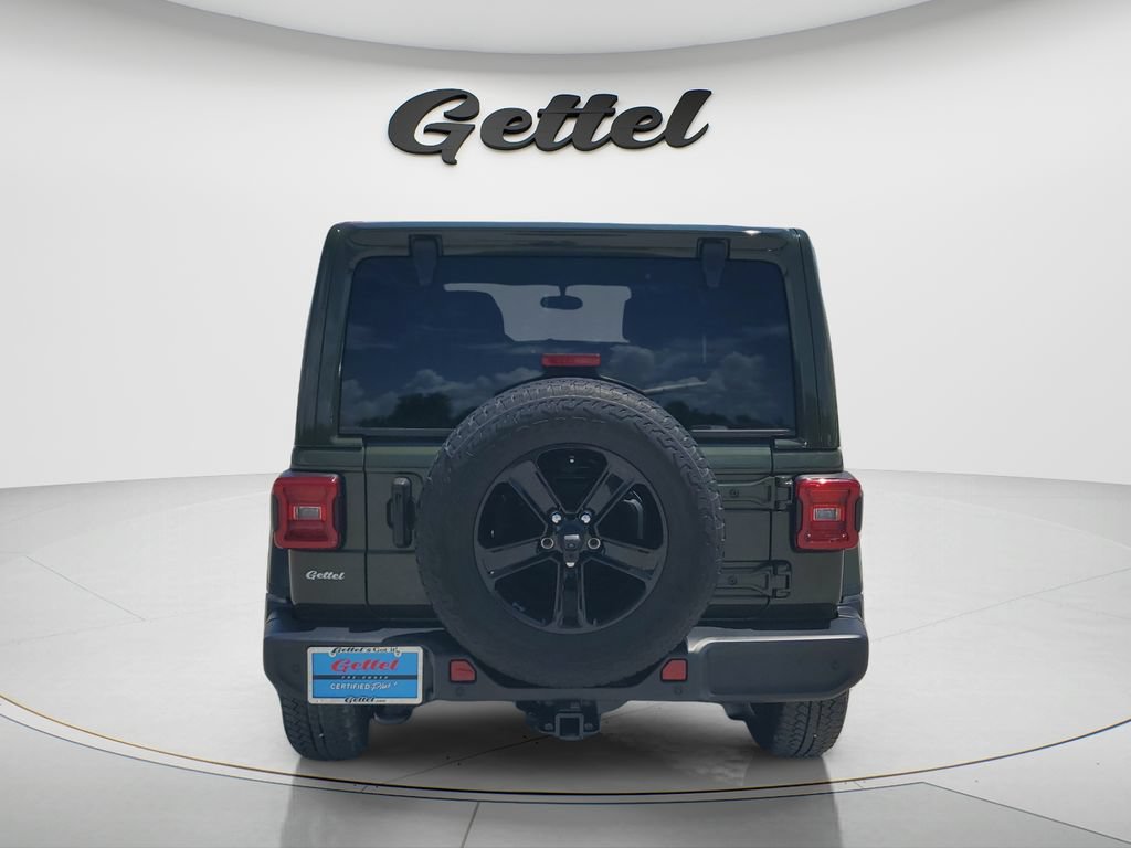 Used 2021 Jeep Wrangler Unlimited Sahara AWD/4WD image 5