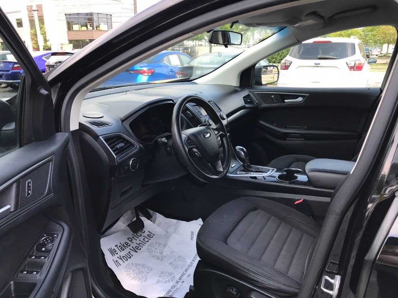 Used 2017 Ford Edge SE AWD/4WD image 9