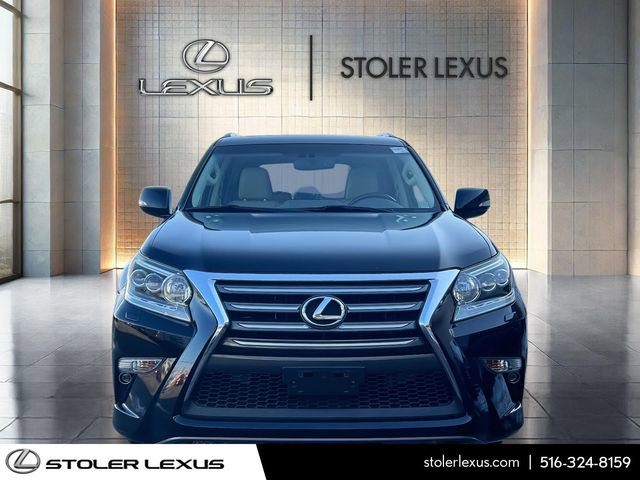 Used 2017 Lexus GX 460 AWD/4WD image 2