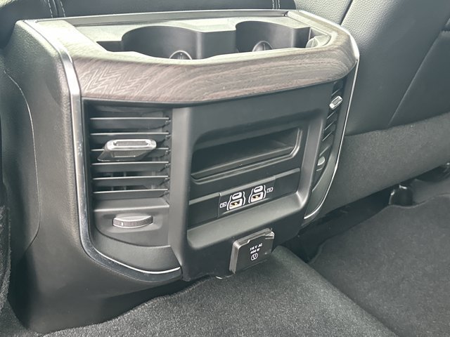 New 2026 RAM 2500 Laramie w/ Sport Appearance Package AWD/4WD image 23