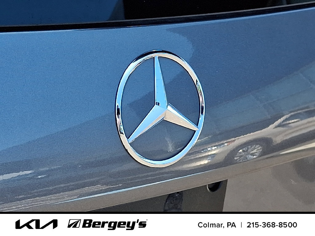 Used 2023 Mercedes-Benz GLB 250 4MATIC image 35