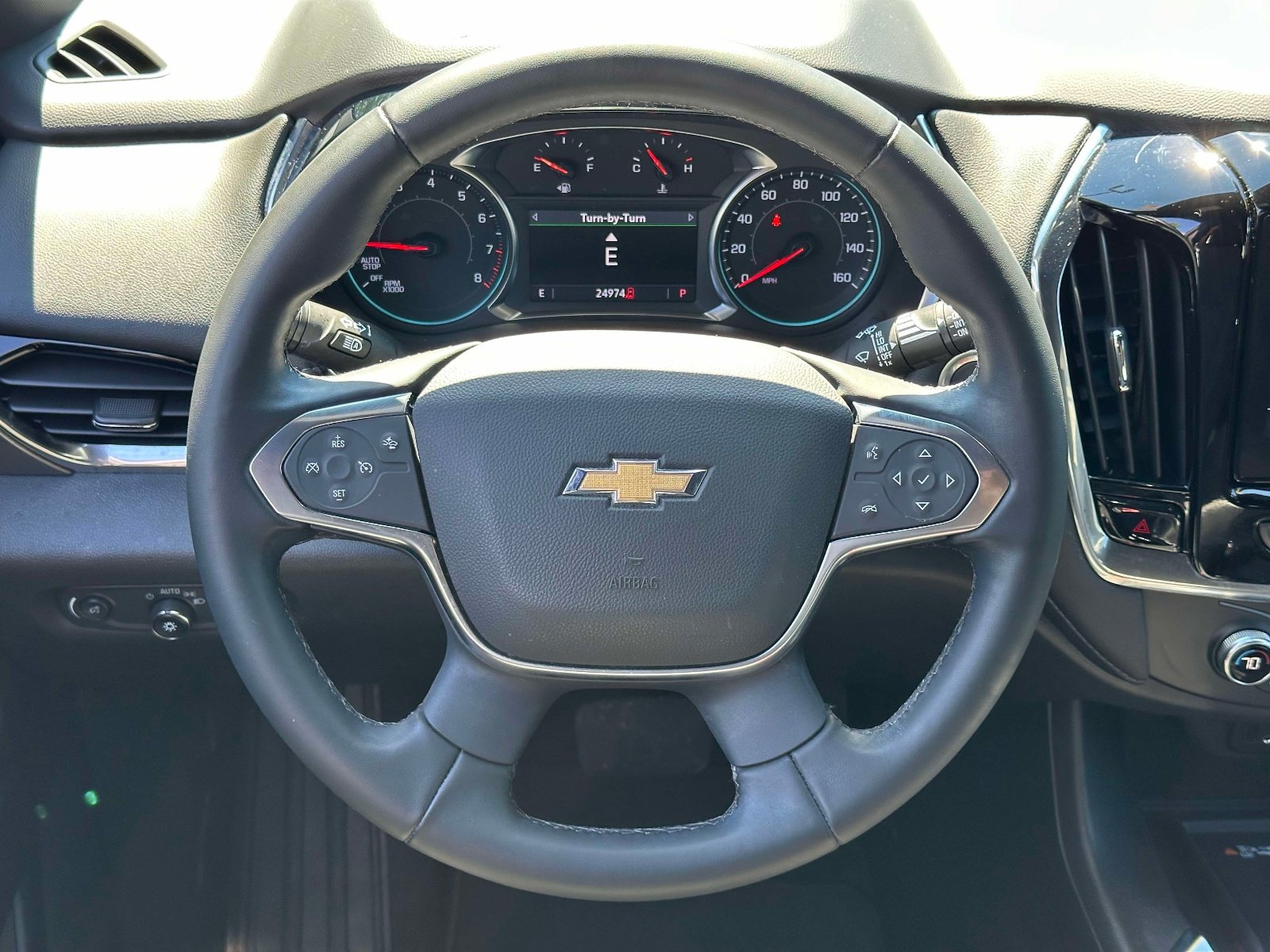 Used 2023 Chevrolet Traverse LT AWD/4WD image 13