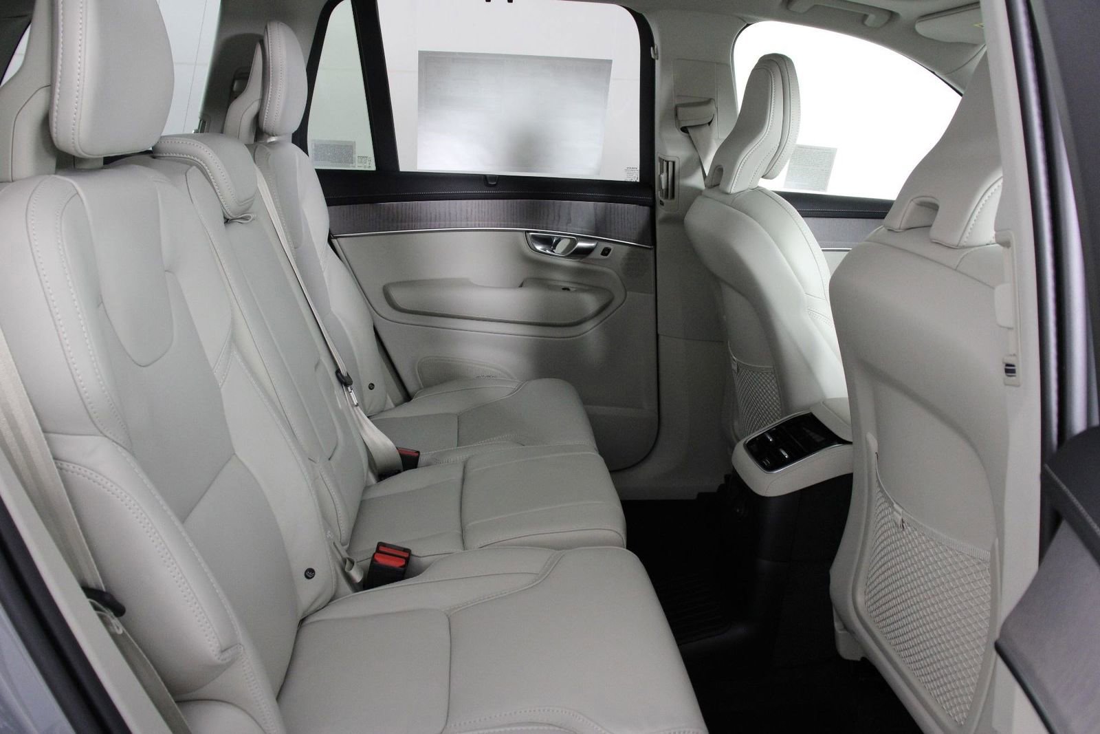 New 2026 Volvo XC90 T8 Ultra image 11