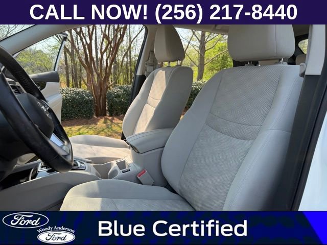 Used 2022 Nissan Rogue Sport SV image 18