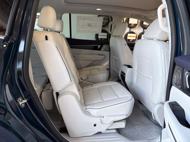 New 2027 Buick Enclave Avenir AWD/4WD image 23