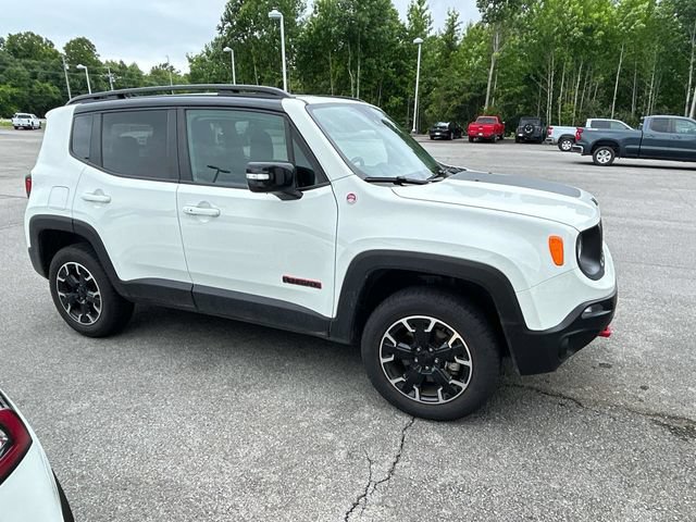 Used 2023 Jeep Renegade Trailhawk AWD/4WD image 2