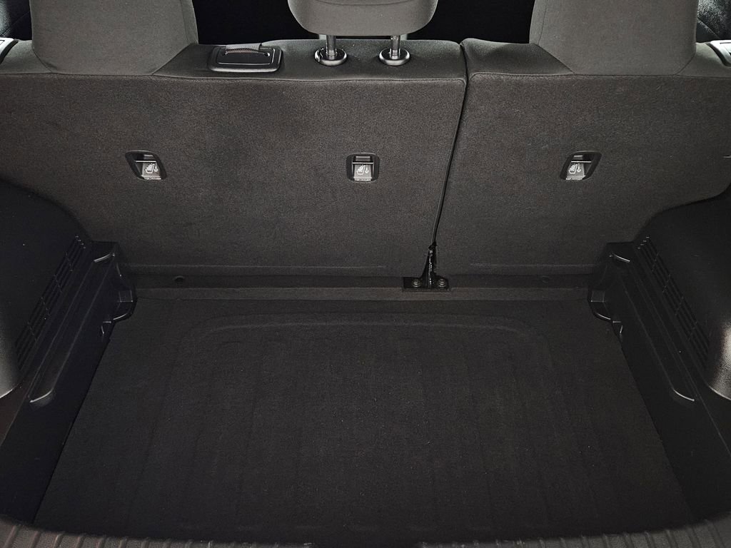 Used 2025 Kia Soul LX w/ LX Technology Package image 30