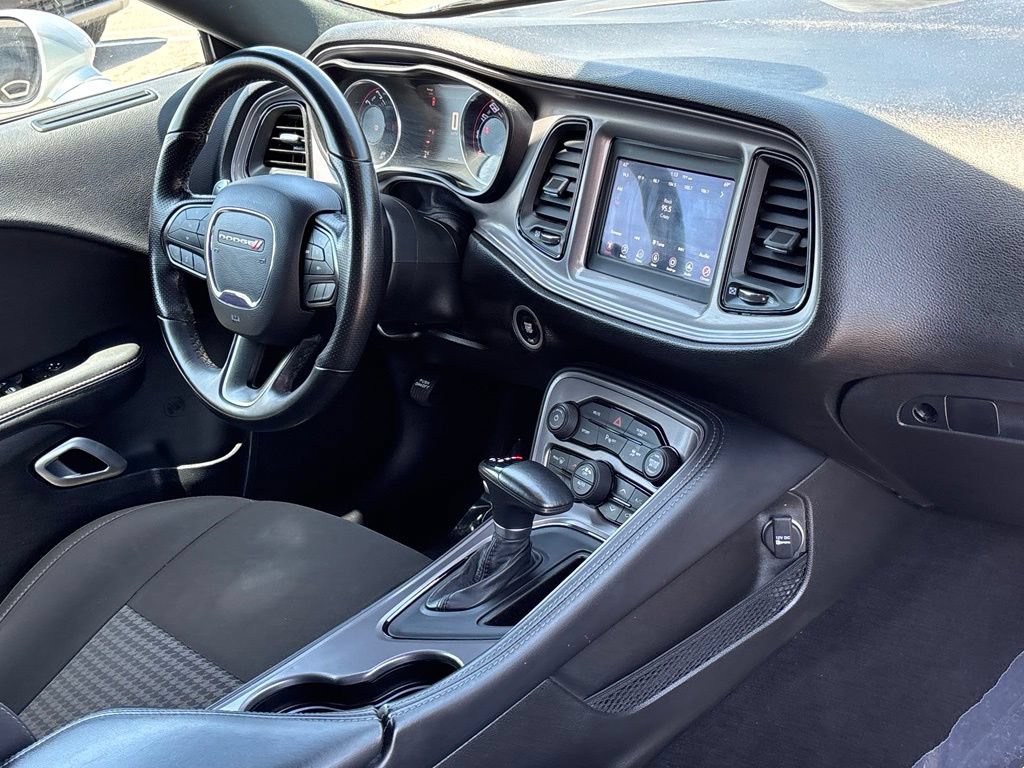 Used 2023 Dodge Challenger R/T RWD image 28