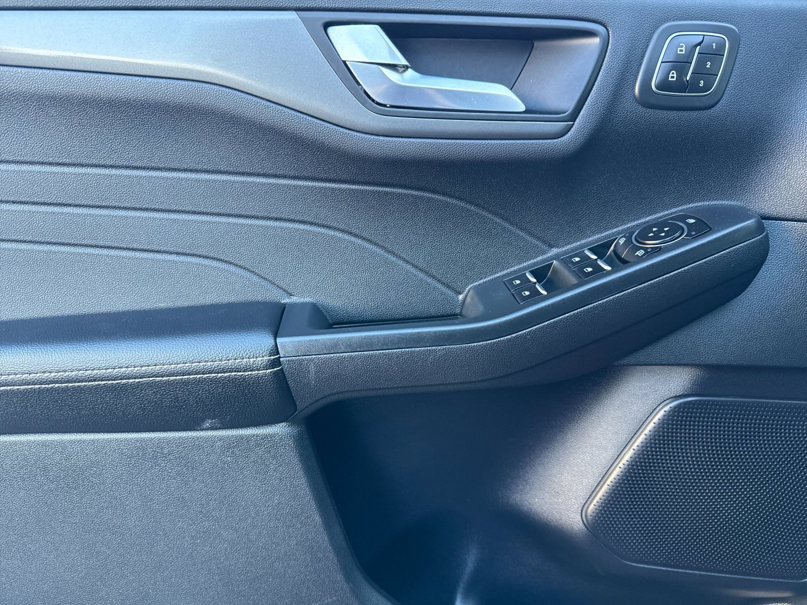 Used 2023 Ford Escape Active w/ Tech Pack #2 image 10