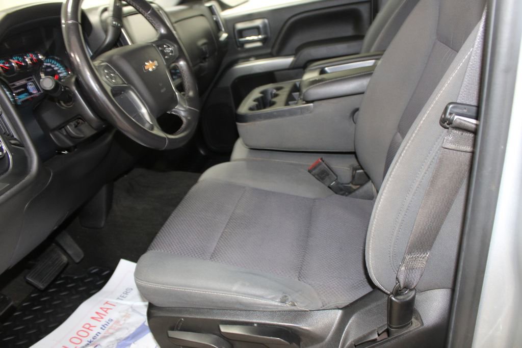 Used 2018 Chevrolet Silverado 1500 LT AWD/4WD image 24