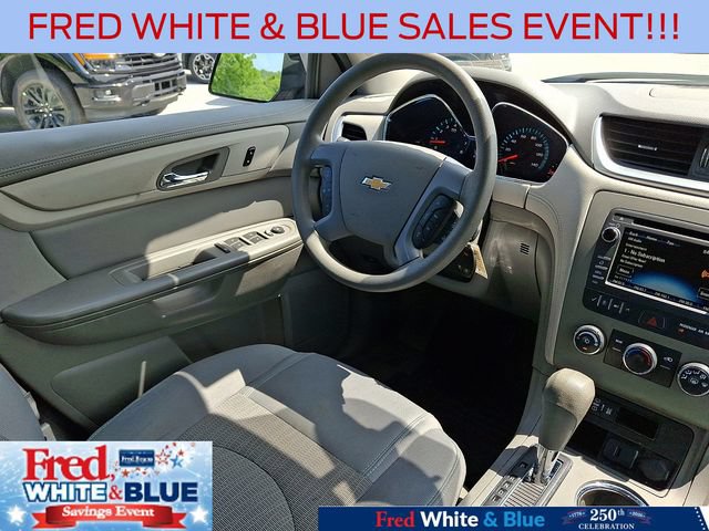 Used 2017 Chevrolet Traverse LS FWD image 14