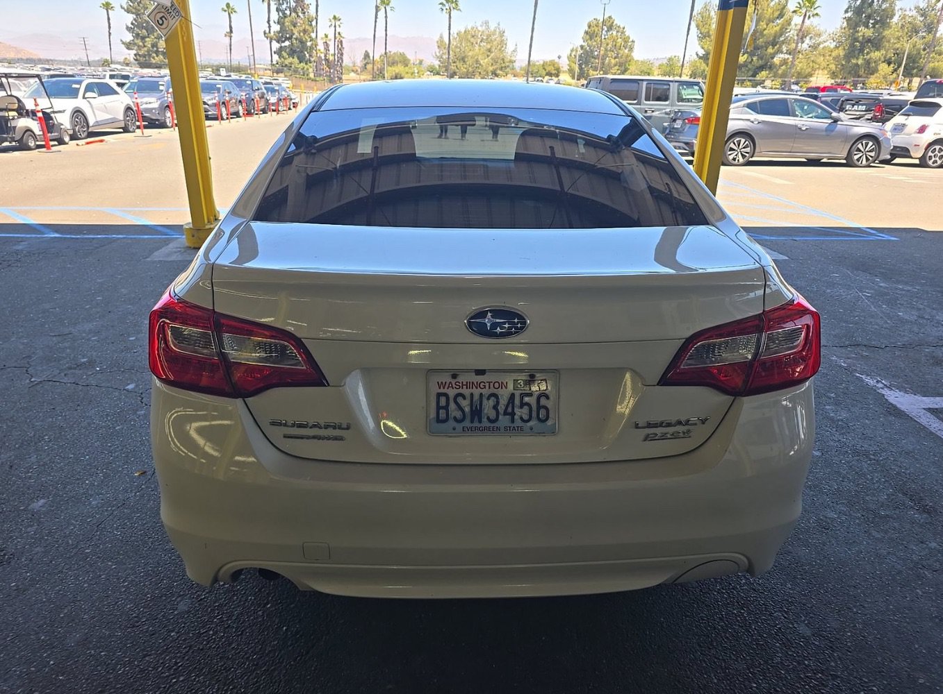 Used 2016 Subaru Legacy 2.5i AWD/4WD image 5