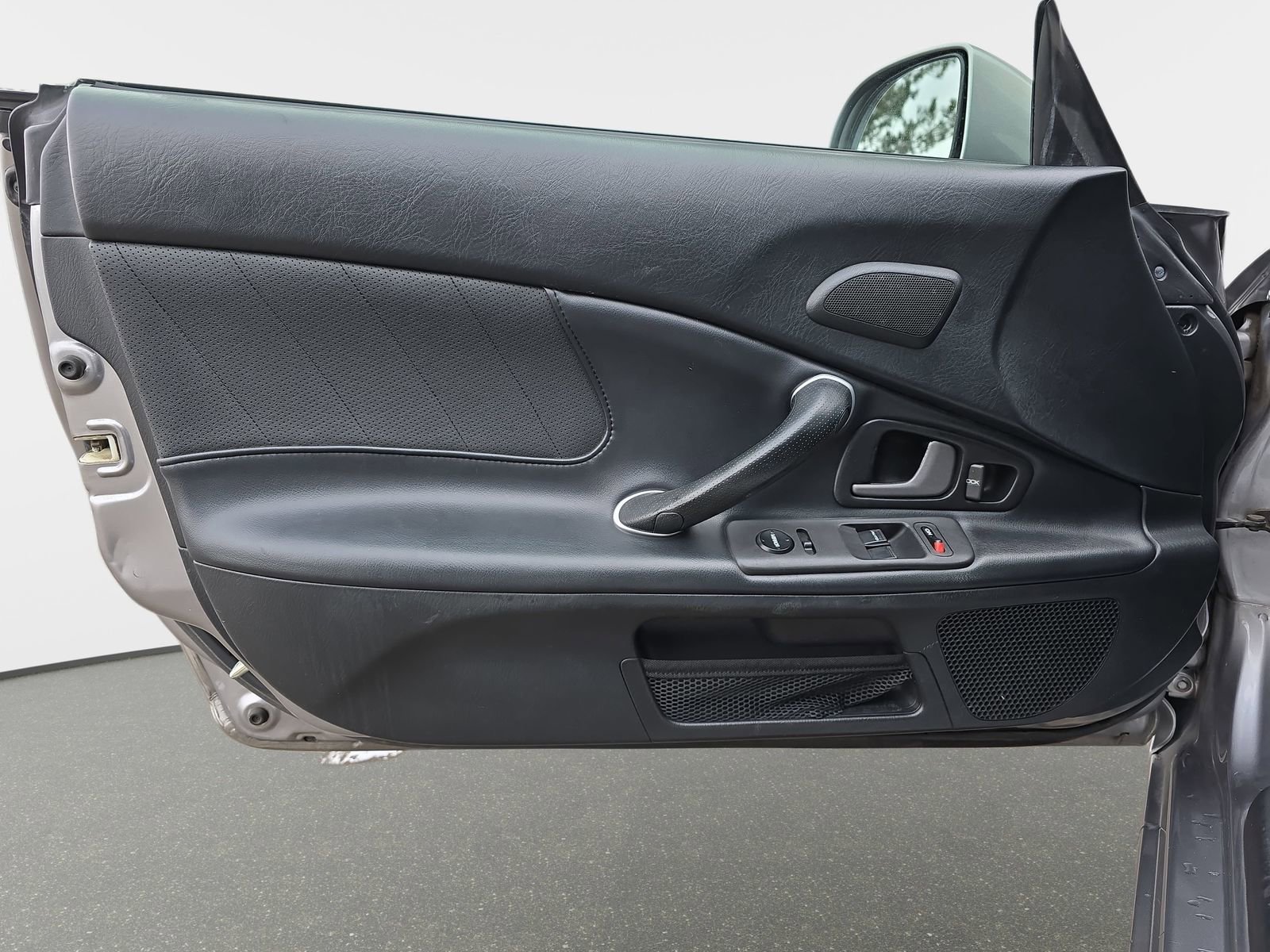 Used 2006 Honda S2000 image 25